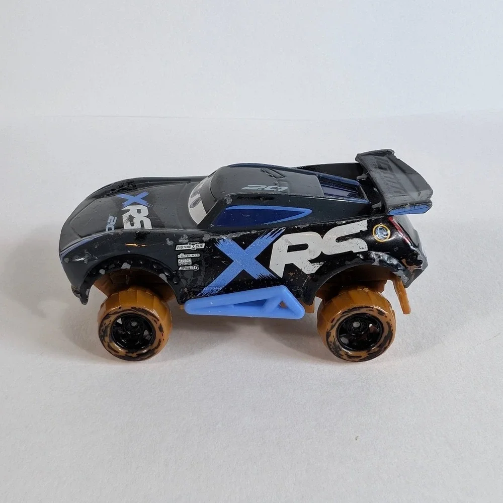 Disney Pixar Cars Jackson Storm XRS Mud Racing Diecast Toy Car GBJ38 Mattel